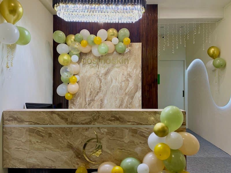 Cosmoskin - Dermatologist in Srinagar