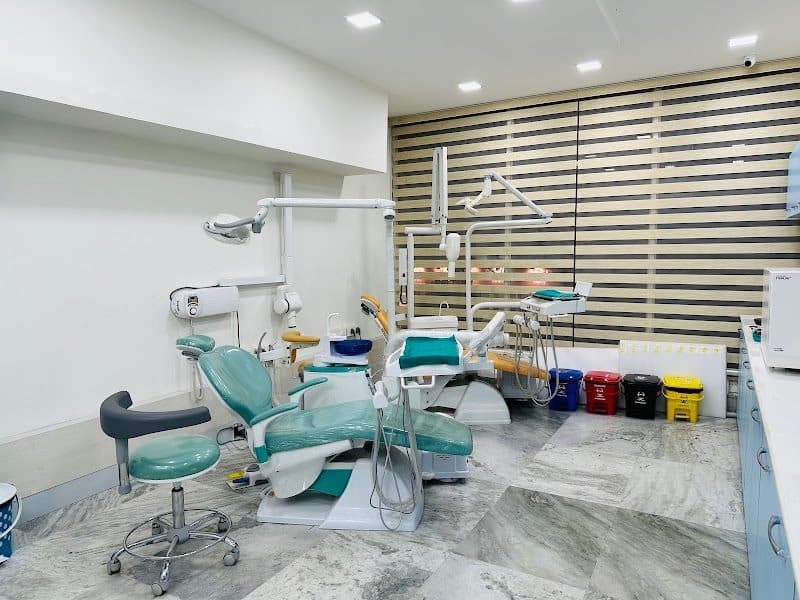 Pearl Aesthetics | Dental Clinic | Implant | Best Dentist in Cuttack
