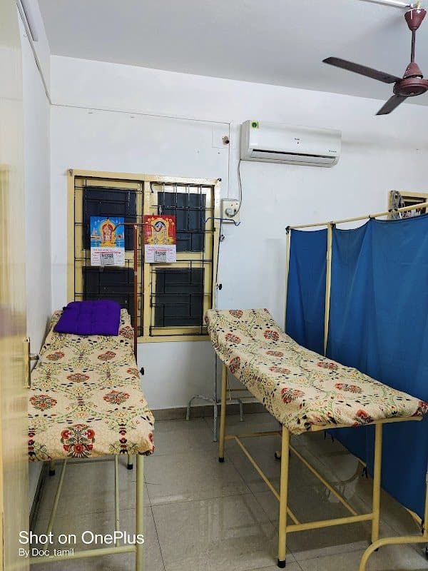 Photos of Dr. B Tamil Azhagan | General Physician & Diabetologist | ANNAI CLINIC 2