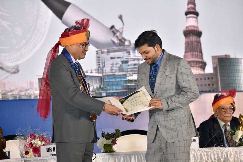 Dr. Gaurav Tulsyan - urologist in Gorakhpur