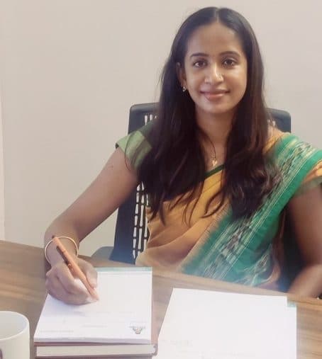 Dr Saliny M - Dermatologist in Alappuzha