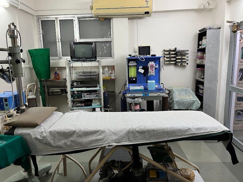 Dr. Jawahar Talsania - Unani ENT Surgeon in Ahmedabad