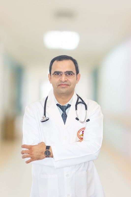 Dr R S SAINI - endocrinologist in Faridabad