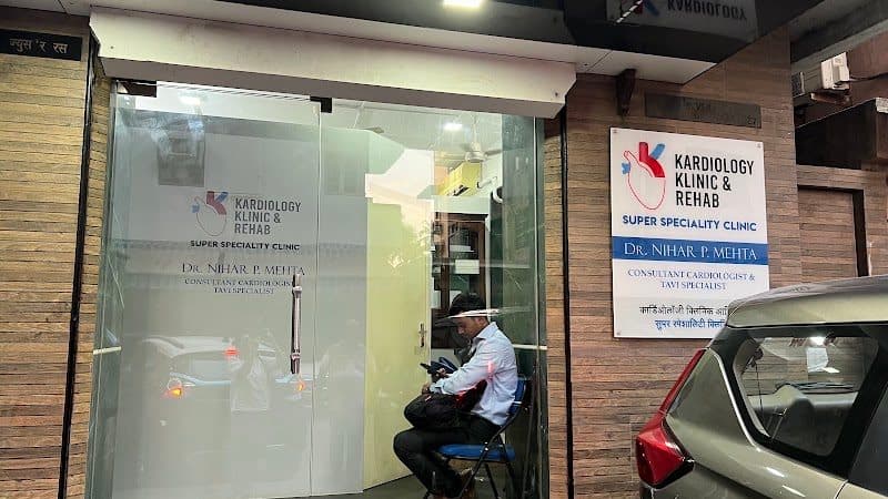 Dr. Bipeenchandra Bhamre - Cardiologist in Mumbai