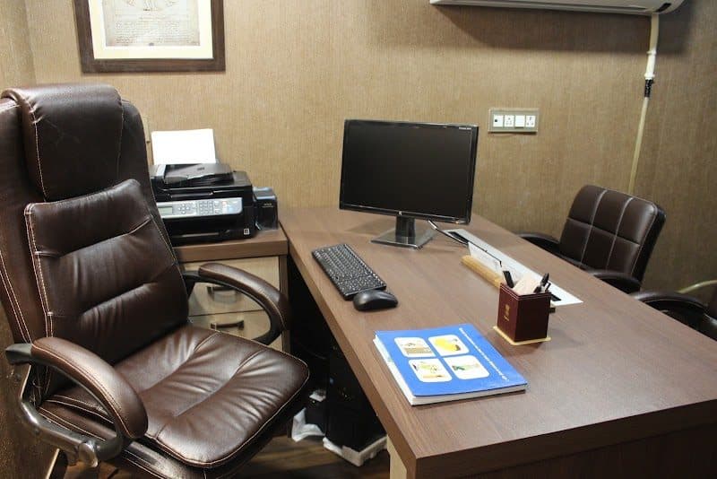 Dr Vijayant Govinda Gupta - urologist in Delhi