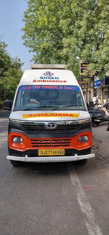 Nexus Healthinsta - Critical Care Physician in Ahmedabad