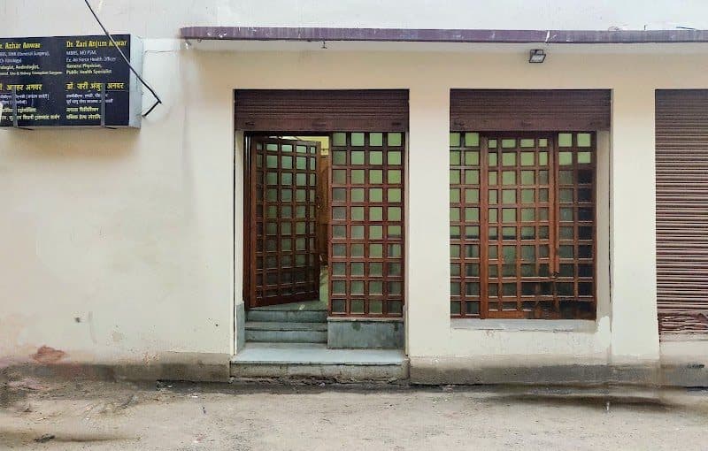 Dr Azhar Anwar - urologist in Varanasi