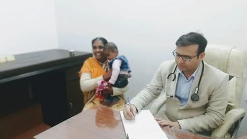 Dr. Ghayas Ahmad - Pediatrician in Bareilly