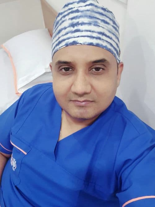 Dr. Vikas Bhardwaj - Neurosurgeon in Greater Noida