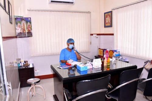 Dr. Rajeev Gulati - Dentistry in Gorakhpur