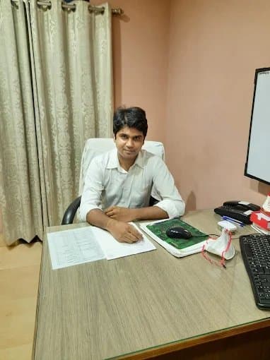 Dr. Ashutosh Upadhyay - Orthopedic Surgeon in Varanasi