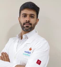 Dr. Akshay Dhanda Dr. Akshay Dhanda