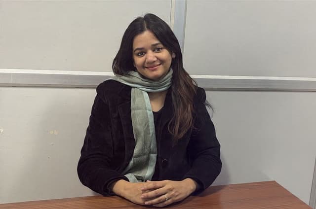 Dr. Aparna Khandelia Dr. Aparna Khandelia - Gynecologist