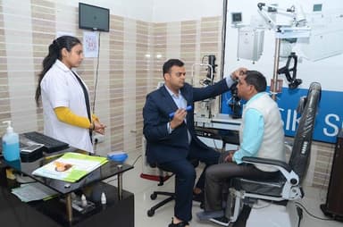 Dr Karan Bhatia (Eye Doctor) - Manaktala Eye & Maternity Home, Meerut Dr Karan Bhatia (Eye Doctor) - Manaktala Eye & Maternity Home, Meerut