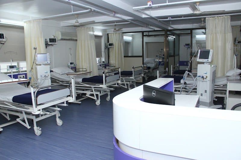 Phoenix Hospital (Sola Road) Phoenix Hospital (Sola Road)