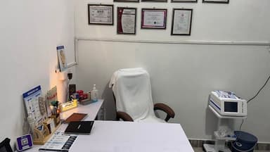 Dr. Anurag Rai Orthopaedic and spine consultant and surgeon.. Dr. Anurag Rai Orthopaedic and spine consultant and surgeon..