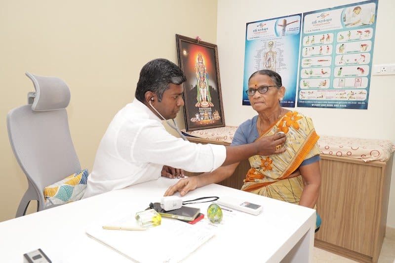 DR. A.K. Tharun | | Best Orthopaedic surgeon in Salem | Sri Surakkshaa Hospital DR. A.K. Tharun | | Best Orthopaedic surgeon in Salem | Sri Surakkshaa Hospital
