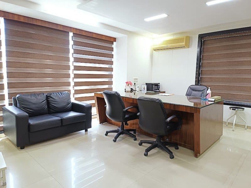 Dr Mohit Goyal (Sthavir Brain and Spine) - Neurosurgeon| Brain Surgeon| Spine Surgeon| Best Neurologist in Vesu Dr Mohit Goyal (Sthavir Brain and Spine) - Neurosurgeon| Brain Surgeon| Spine Surgeon| Best Neurologist in Vesu - Neurologist in Surat