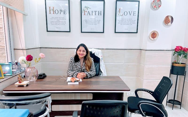 Dr vibha sharma- best gynaecologist in Chandigarh Dr vibha sharma- best gynaecologist in Chandigarh - Gynecologist in Chandigarh