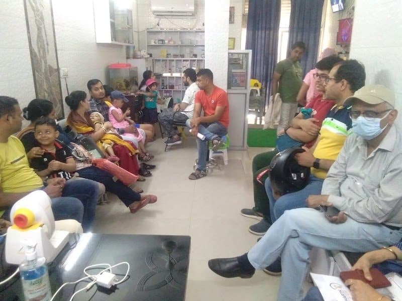 Child Specialist Dr. Dev Kumar Jha, Pediatric Pulmonologist (Formerly at AIIMS New Delhi) Child Specialist Dr. Dev Kumar Jha, Pediatric Pulmonologist (Formerly at AIIMS New Delhi) - pulmonologist in Ghaziabad