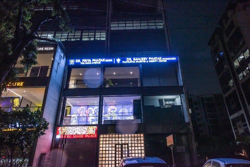 Dr. Sanjeev Phatak - Vijayratna Diabetes & Obesity Centre Dr. Sanjeev Phatak - Vijayratna Diabetes & Obesity Centre