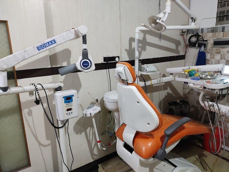 Dr Sanjeev's Dental clinic Dr Sanjeev's Dental clinic
