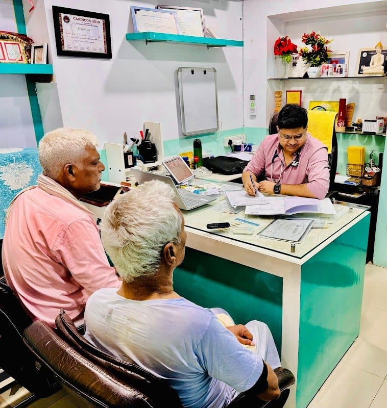 Dr. R K SINGH (Dr. Raj kishor singh)// Internal medicine Physician & Diabetologist . Dr. R K SINGH (Dr. Raj kishor singh)// Internal medicine Physician & Diabetologist . - pulmonologist in Patna