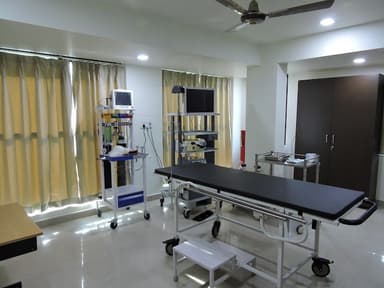 Dr.Himanshu Parikh Dr.Himanshu Parikh