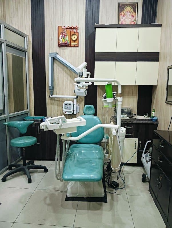 Unique dental care and implant center (Dr.Amrita singh) Unique dental care and implant center (Dr.Amrita singh)