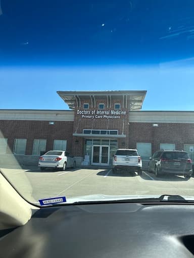 Dr. Varinder Tut, MD Dr. Varinder Tut, MD