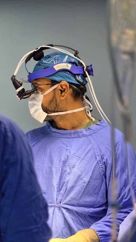 Dr. Abhinav Sharma - Cardiovascular and thoracic surgeon Dr. Abhinav Sharma - Cardiovascular and thoracic surgeon - Cardiologist in Faridabad