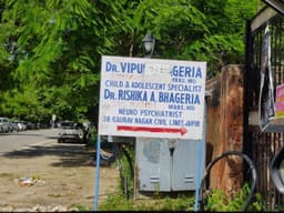 Dr Rishika Agarwal Dr Rishika Agarwal