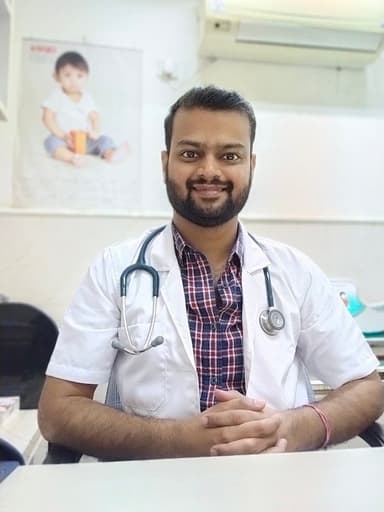 Dr Mayur Goyal: Pediatrician and Newborn Child Specialist Doctor in Ajmer Dr Mayur Goyal: Pediatrician and Newborn Child Specialist Doctor in Ajmer