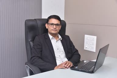Dr Madhusudan Asawa Dr Madhusudan Asawa