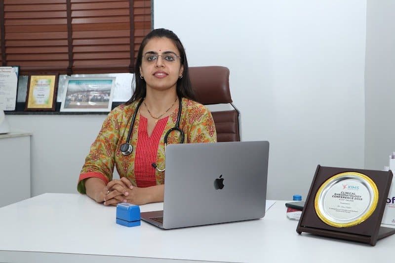 Dr. Shubha Bhalla l Rheumatologist in Gurgaon l Arthritis doctor in Gurgaon | Best Rheumatologist in Gurugram Dr. Shubha Bhalla l Rheumatologist in Gurgaon l Arthritis doctor in Gurgaon | Best Rheumatologist in Gurugram - rheumatologist in Gurgaon