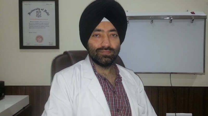 Dr. Pardeep Ohri I Best Pulmonologist in Amritsar I Chest Specialist Dr. Pardeep Ohri I Best Pulmonologist in Amritsar I Chest Specialist - pulmonologist in Amritsar
