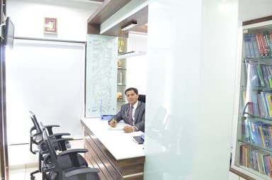 Dr. Pawan Rathi Dr. Pawan Rathi