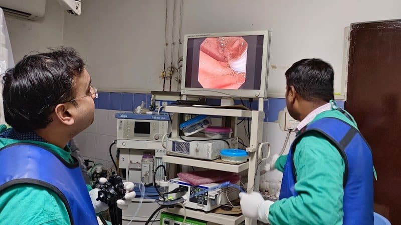 Dr. Vivek Mishra MD, DM (Gastroenterologist) Dr. Vivek Mishra MD, DM (Gastroenterologist) - gastroenterologist in Gorakhpur