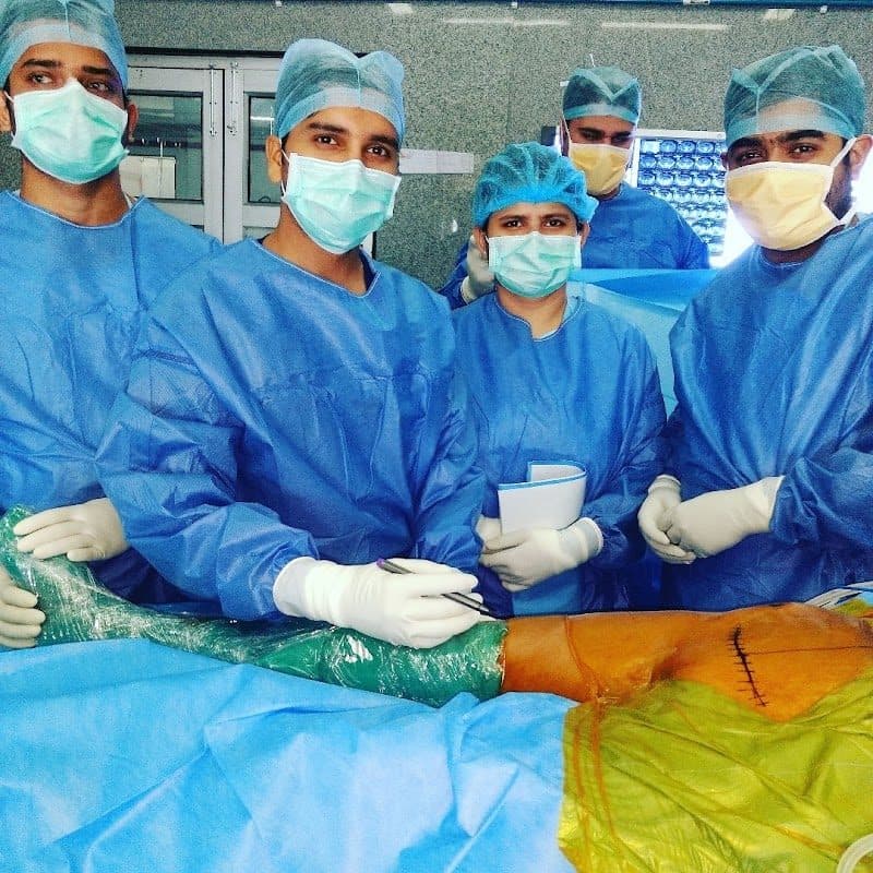 Dr. Sanyam Jain Dr. Sanyam Jain - Orthopedic Surgeon in Rohini