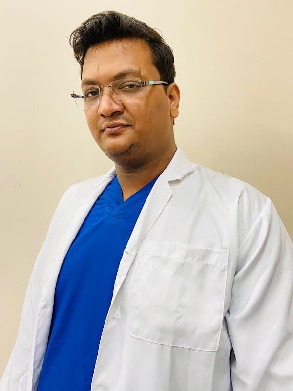 Dr Shashank Chandra-Orthopedic Surgeon | Spine surgeon | Pediatric Orthopedician | Greater Noida Dr Shashank Chandra-Orthopedic Surgeon | Spine surgeon | Pediatric Orthopedician | Greater Noida - Orthopedic Surgeon in Greater Noida
