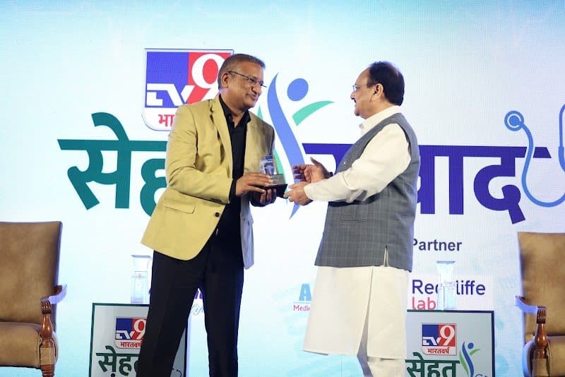 Dr. Varun Kumar Katiyar Urologist Dr. Varun Kumar Katiyar Urologist - urologist in Greater Noida