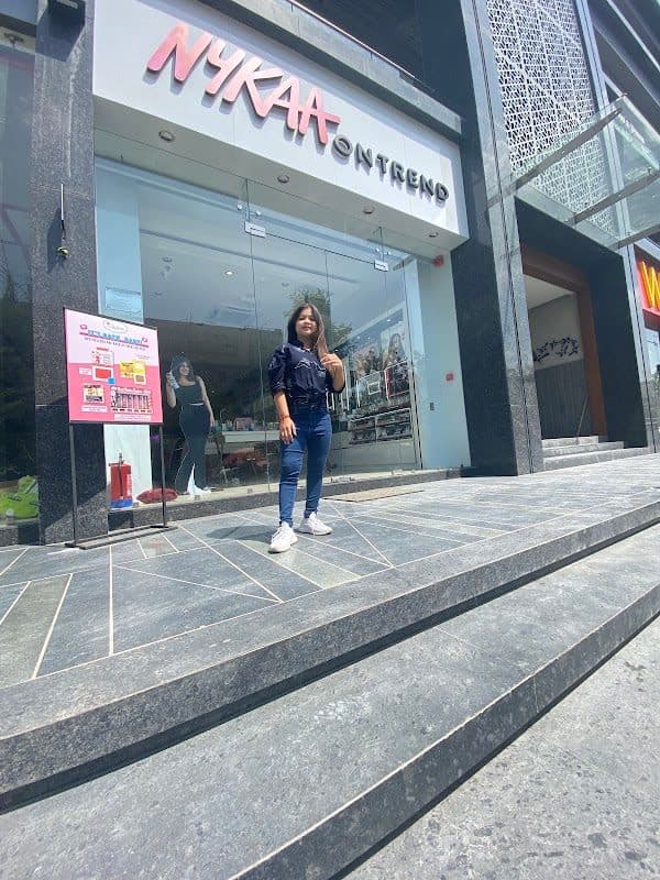 Nykaa Luxe Nykaa Luxe - Cosmetic/Aesthetic Dentist in Ahmedabad