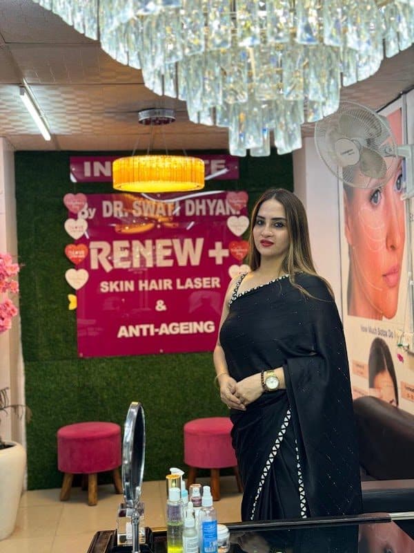 La Fameux Derma Hair, Laser & Skin Specialist in Ghaziabad - Best Dermatologist in Vaishali Ghaziabad La Fameux Derma Hair, Laser & Skin Specialist in Ghaziabad - Best Dermatologist in Vaishali Ghaziabad - Dermatologist in Ghaziabad