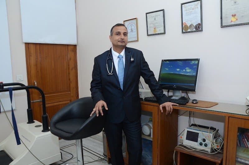 ๐ข๐น๐ถ๐๐ฒ ๐๐ฒ๐ฎ๐ฟ๐ ๐๐ฎ๐ฟ๐ฒ ๐๐ฒ๐ป๐๐ฟ๐ฒ - Best Cardiologist | Best Heart Specialist | ECG | Echo | TMT | Holter Test ๐ข๐น๐ถ๐๐ฒ ๐๐ฒ๐ฎ๐ฟ๐ ๐๐ฎ๐ฟ๐ฒ ๐๐ฒ๐ป๐๐ฟ๐ฒ - Best Cardiologist | Best Heart Specialist | ECG | Echo | TMT | Holter Test - Cardiologist in Chandigarh