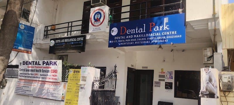 Dr. Gyanandra Dr. Gyanandra - Dentist in Ghaziabad