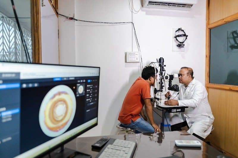 Lenskart.com at Silpukhuri Lenskart.com at Silpukhuri - ophthalmologist in Guwahati