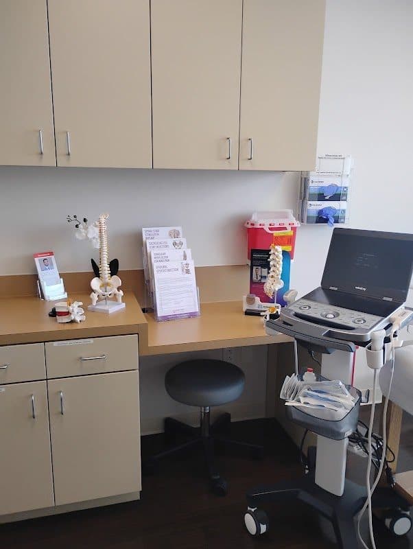 Edrick Lopez, MD Edrick Lopez, MD - Pain Physician in Aizawl