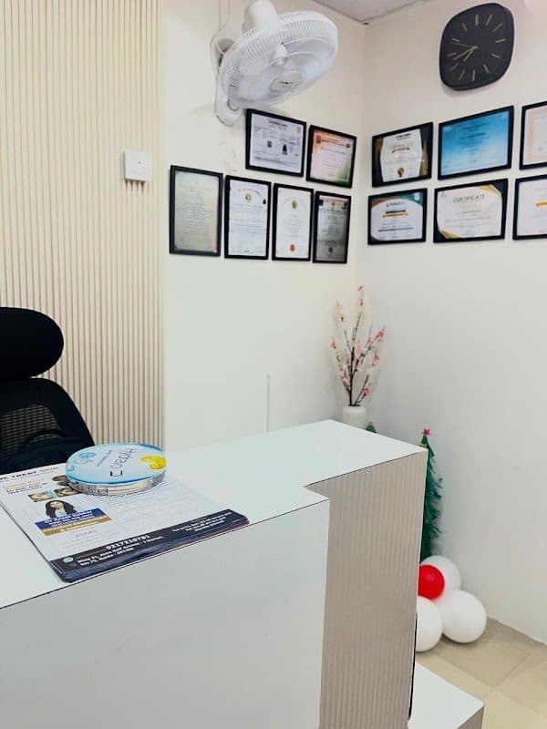 Elska by Dr. Deepali Elska by Dr. Deepali - Dermatologist in Noida