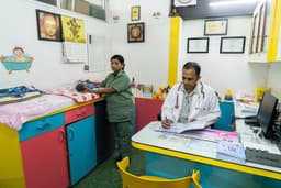 Dr. Saurabh Kumar - Best Pediatrician | Child Specialist | Immunization | Vaccination | Neonatologist Dr. Saurabh Kumar - Best Pediatrician | Child Specialist | Immunization | Vaccination | Neonatologist