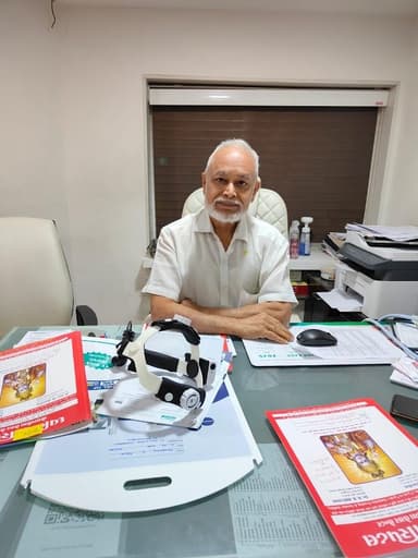 Dr NISHIT GUPTA best ENT specialist Dr NISHIT GUPTA best ENT specialist